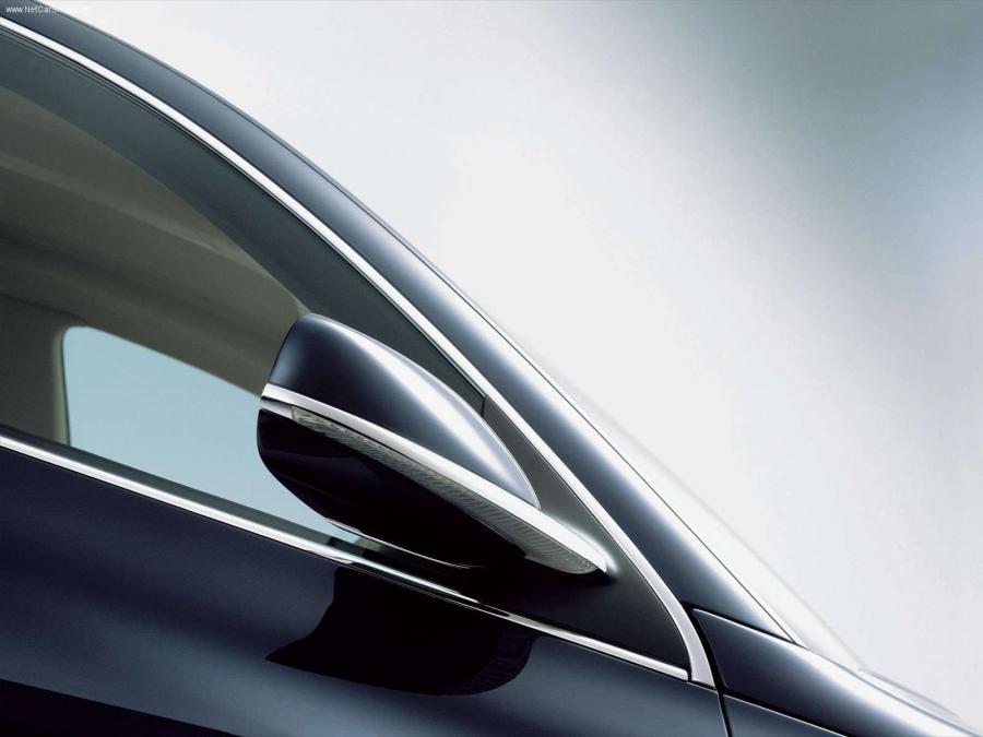  Volkswagen Concept D 1999 года  (фото 4 из 7)